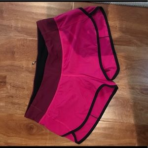 Lululemon fun speed short. Gently used.